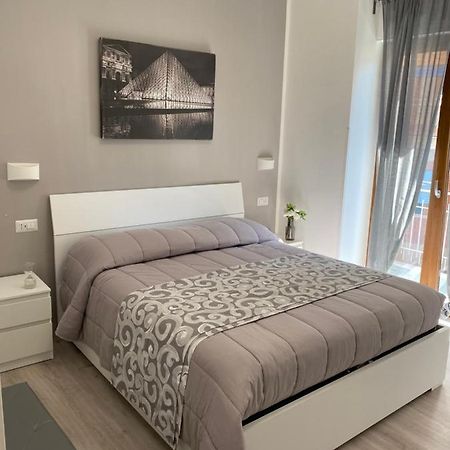 Casa Marinella Apartment Вико Екуензе Екстериор снимка